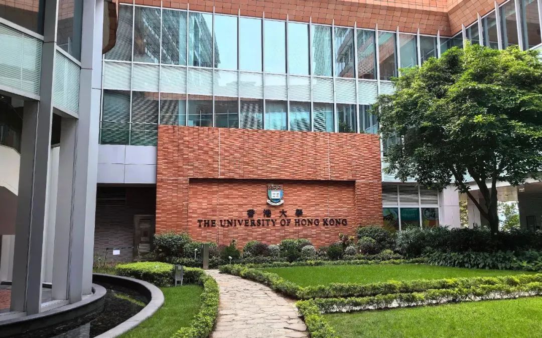 中国香港留学 | 内地高考生申请香港八大名校的途径和要求！