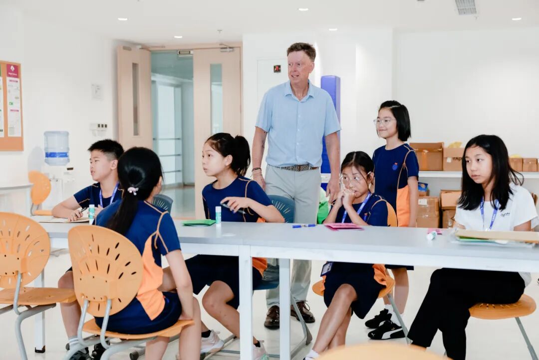 临港耀华开学首日：温暖启航，共赴新程