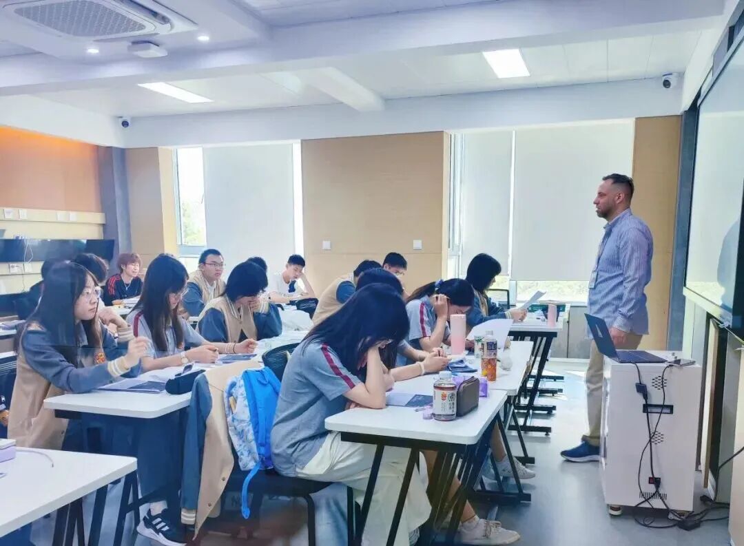 沪上美高“黑马”！美高＋日高开启多元出口，文绮汇点为何会如此火爆？