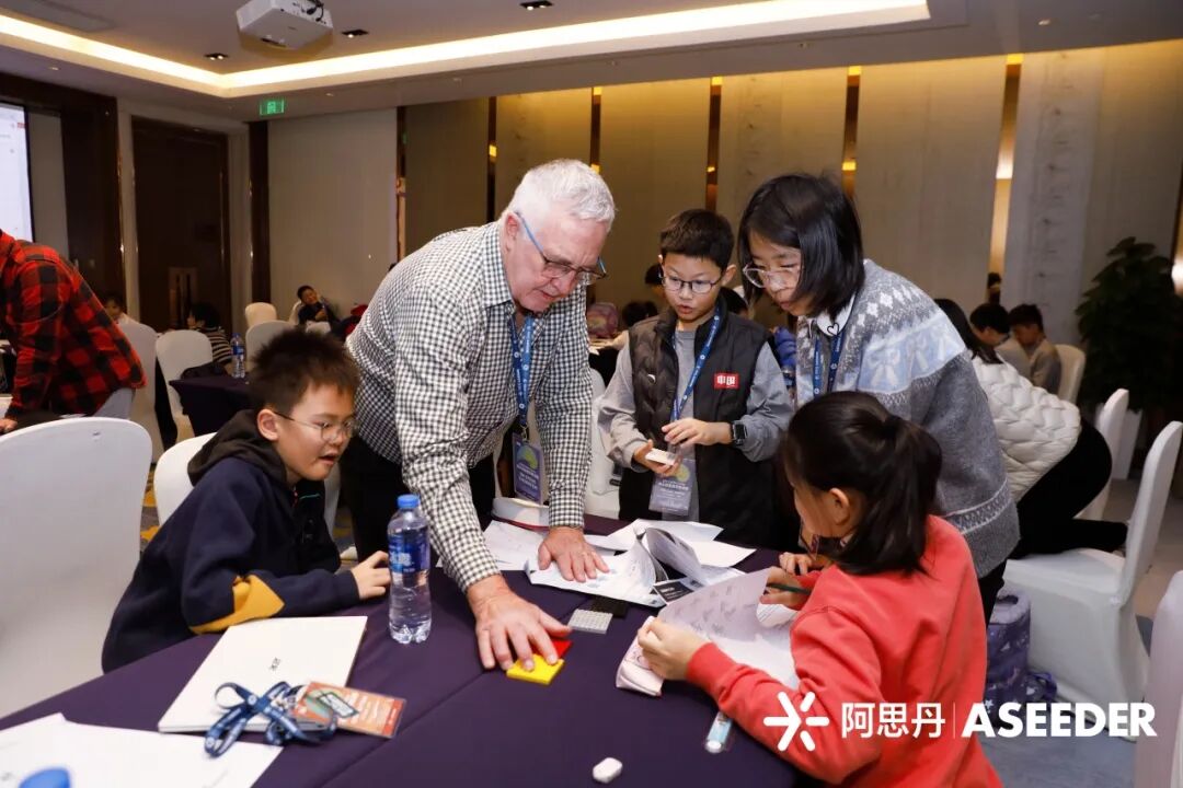 为什么全球1600万学生都在参加澳洲AMC，真相不只是爬藤！