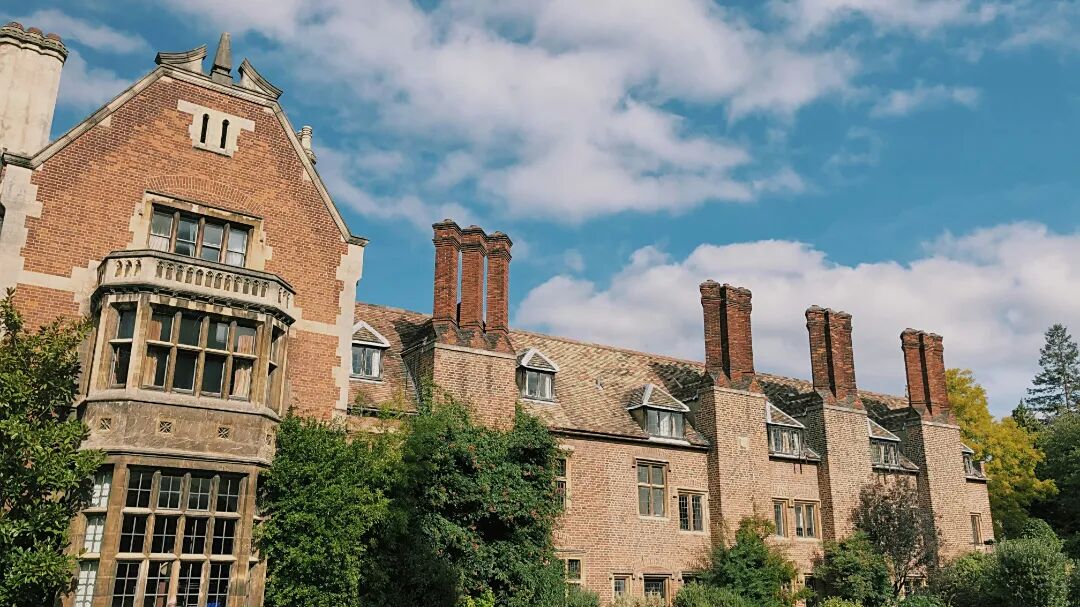 英国剑桥大学招收全奖博士