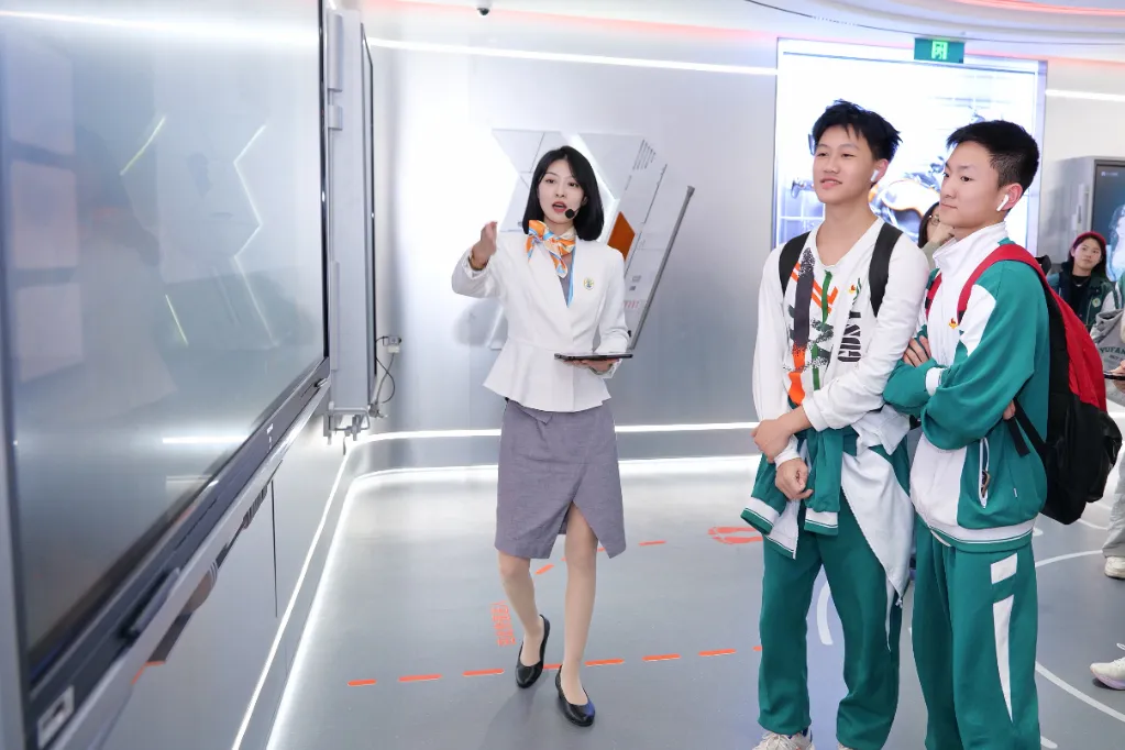 广州公办国际部｜省实A-Level国际课程2026年招生简章！