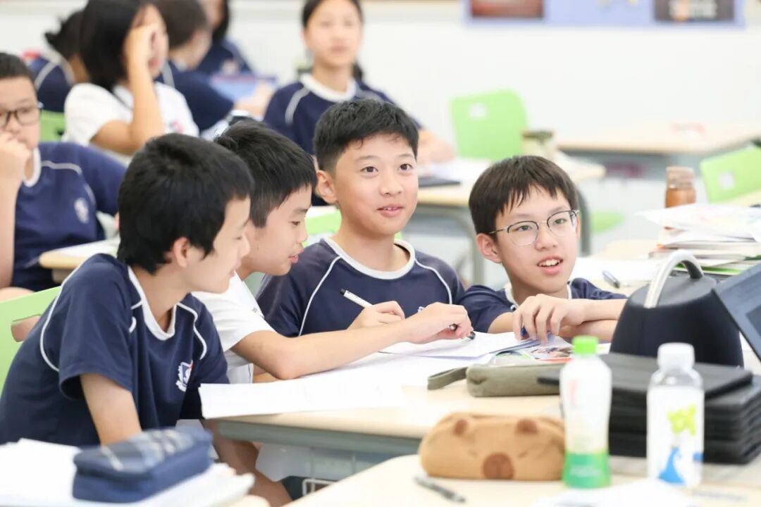 开学日 | 仁爱宏途，文心共济，上海宏文2025-2026学年第一学期正式启航！
