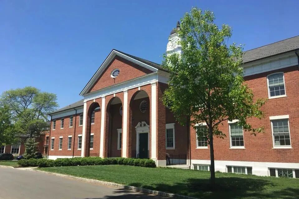 企业家的子女都上哪些美高？这些顶尖美高都是藤校的Feeder School！