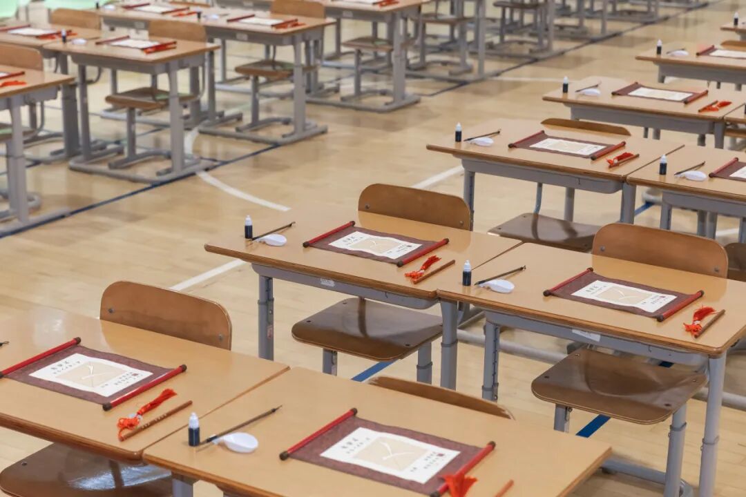 朱砂启智 礼润人生 | 上海宋庆龄学校中国部小学2025级一年级开笔礼圆满礼成