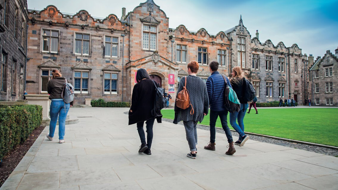 在英国本土很受认可，但国内学生喜欢不起来几所英国大学！