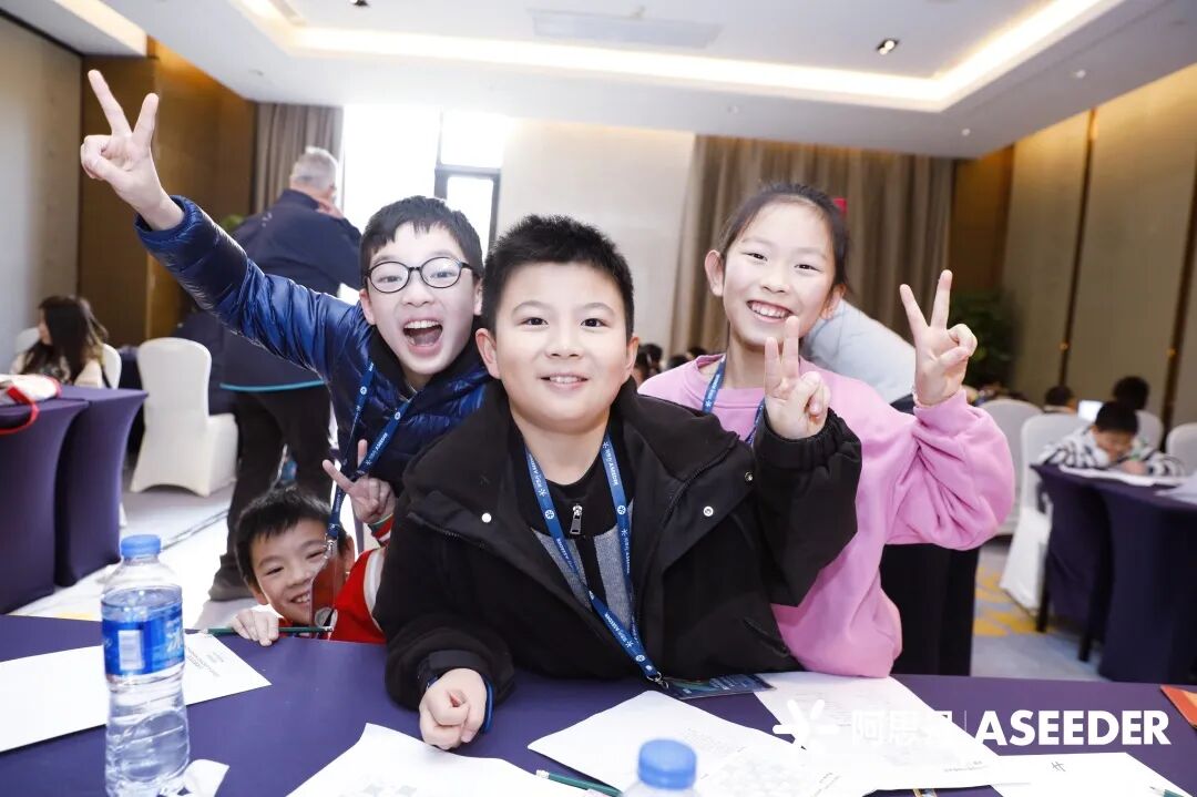 为什么全球1600万学生都在参加澳洲AMC，真相不只是爬藤！