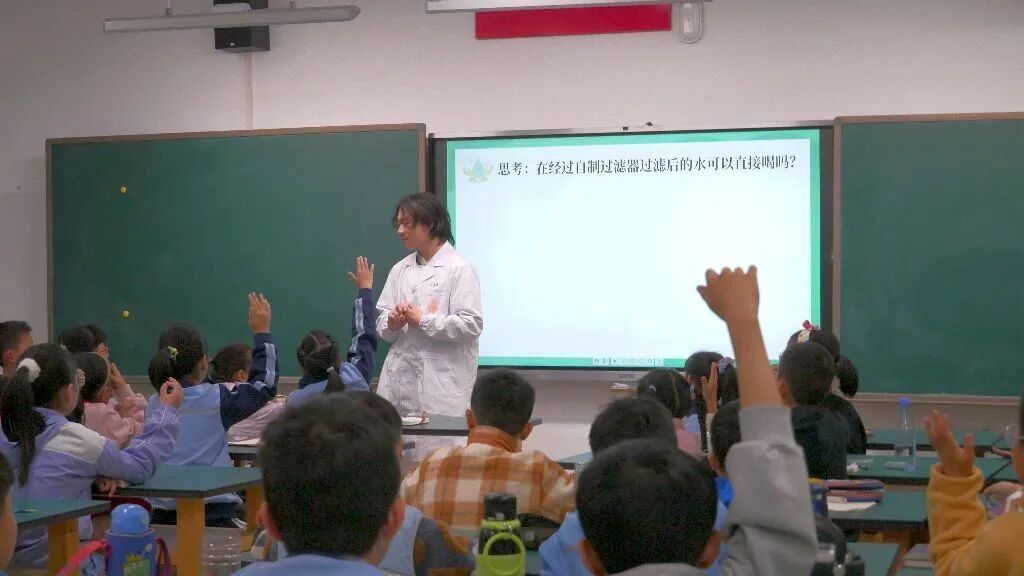 iGEMers实践 | 巧手净污水，科学护碧波 ——XMU-China前往演武小学进行科普活动