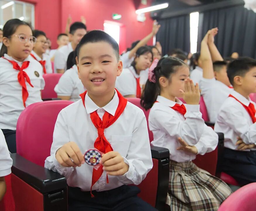 启智向未来，强国看少年 | 德英乐实验学校邀你共赴新征程