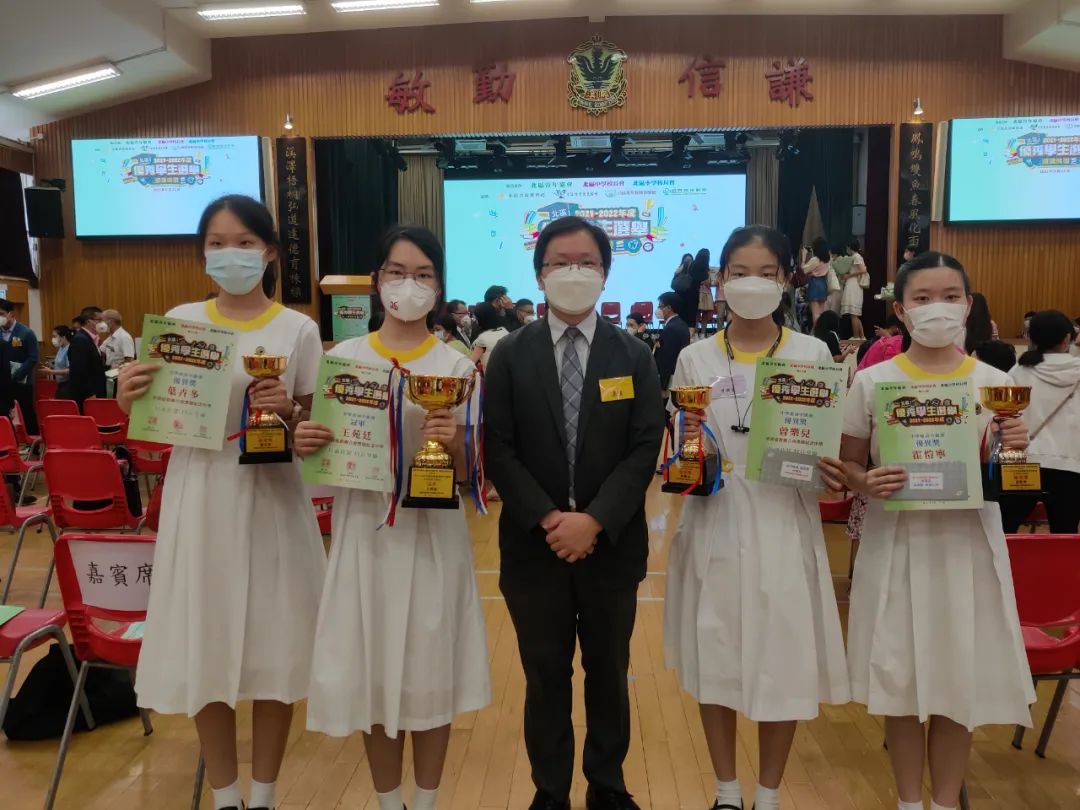 从双非儿童到香港高考状元，这个深圳家庭赌对了！
