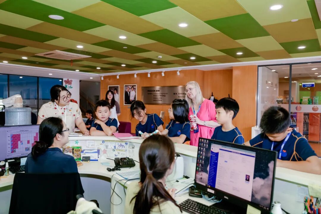 临港耀华开学首日：温暖启航，共赴新程
