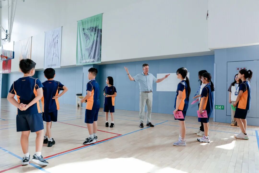 临港耀华开学首日：温暖启航，共赴新程