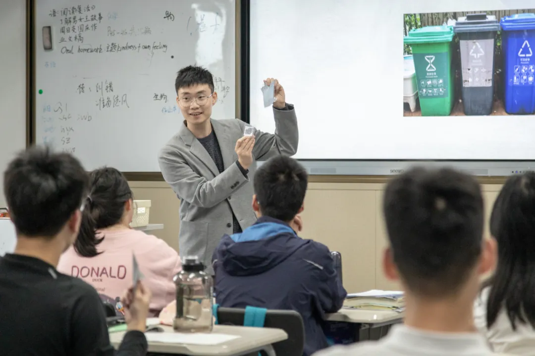 杭州日本高中｜杭州英特外国语学校日语班2026年春季招生即将开启！11月8日开放日报名中！