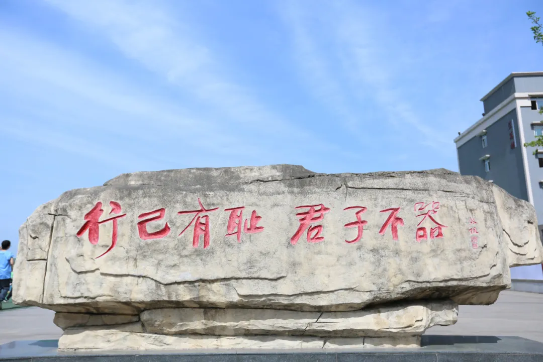 重庆公办国际部｜重庆西南大学附中国际部小班2025年招生简章！香港、英国、美国、澳大利亚、加拿大、新加坡等方向！