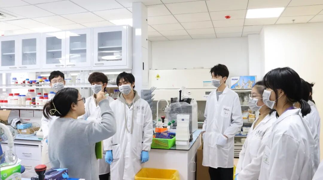 iGEM巴黎决赛【首日】赛场实况 iGEM巴黎决赛【首日】赛场实况