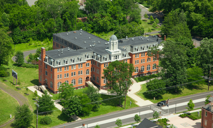 上海励滕伯克曼-上海纯美式的AP学校! 上海励滕伯克曼-上海纯美式的AP学校!