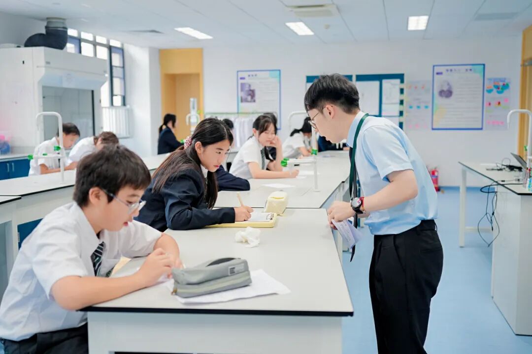 成都国际学校｜成都墨尔文学校2026年春季招生简章！10月18日开放日报名中