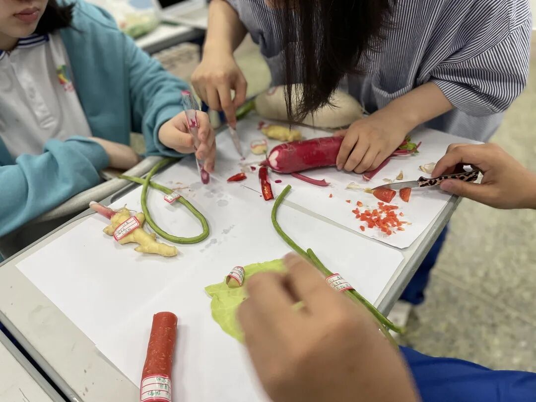 七中万达学校国际部获全球最大教育质量权威认证Cognia学校！