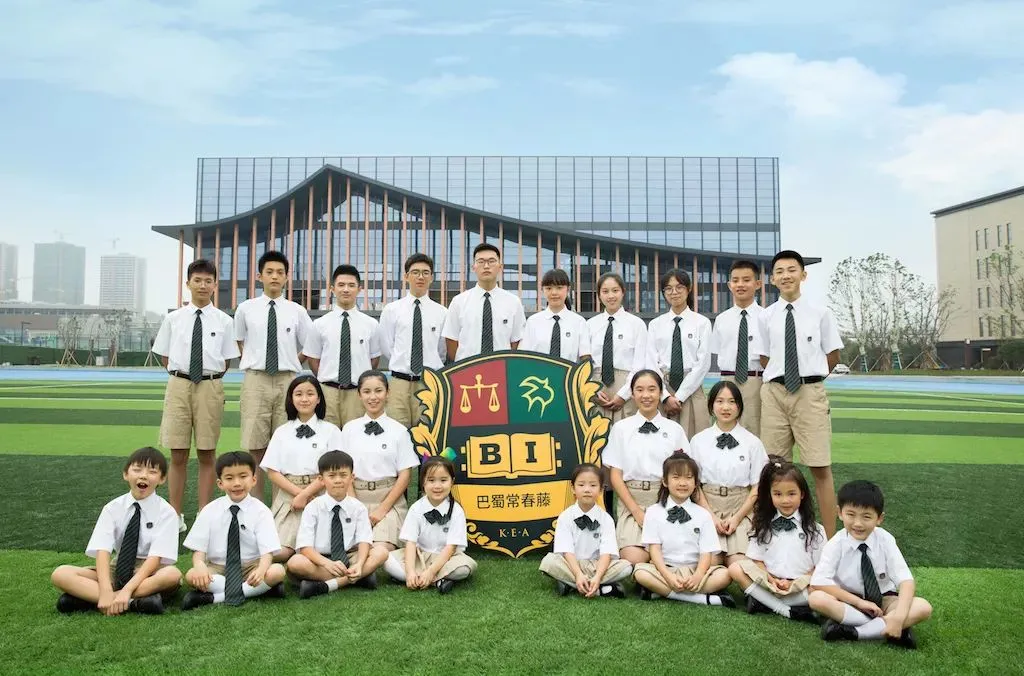 重庆巴蜀常春藤高中2026年招生简章！重庆热门国际高中！