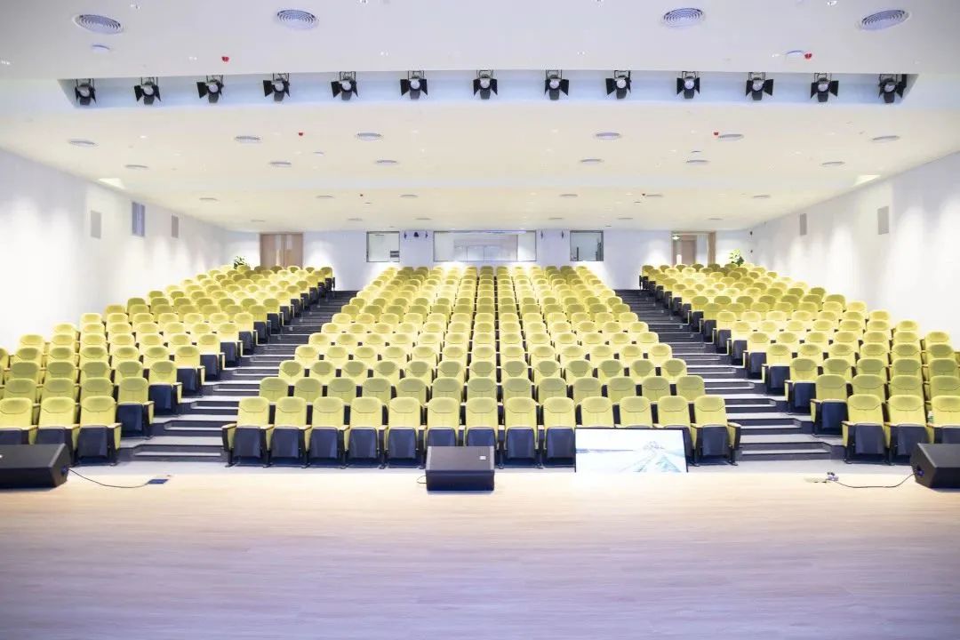深圳培桥学校开放2025-2026学年第二学期香港、内地、国际融合课程插班生报名！