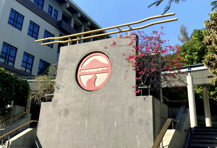 港校降分潮来了!5个中文授课专业清单出炉,26Fall已开抢 港校降分潮来了!5个中文授课专业清单出炉,26Fall已开抢