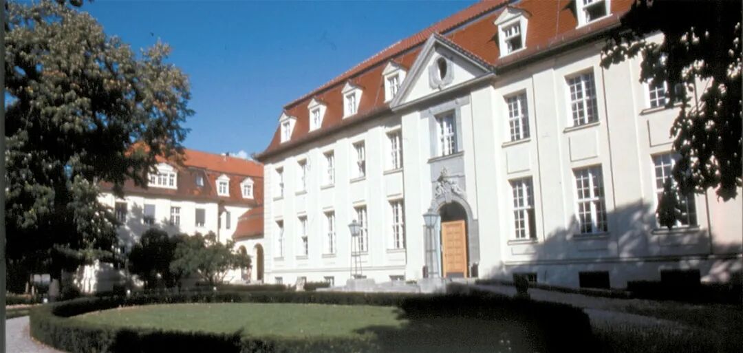 最新消息!ESCP高商宣布成立两所学院,将转型成为第一所真正的欧洲管理大学! 最新消息!ESCP高商宣布成立两所学院,将转型成为第一所真正的欧洲管理大学!