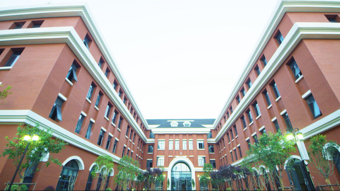 武汉国际学校|武汉市中法新城外国语学校