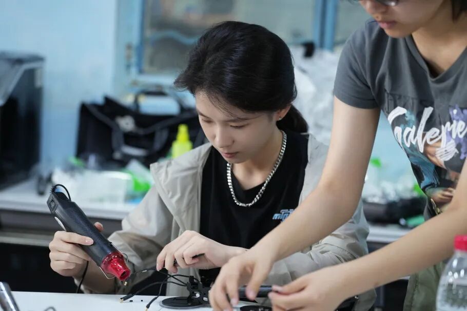 最全理工科合集：机械工程/计算机/人工智能/电子电气/材料科学/游戏设计...最热专业一网打尽