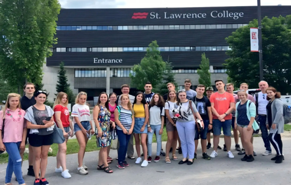 稀缺!英伦顶尖私校短期插班!7-18岁可冲,两周起蹭牛校师资+课外活动! 稀缺!英伦顶尖私校短期插班!7-18岁可冲,两周起蹭牛校师资+课外活动!