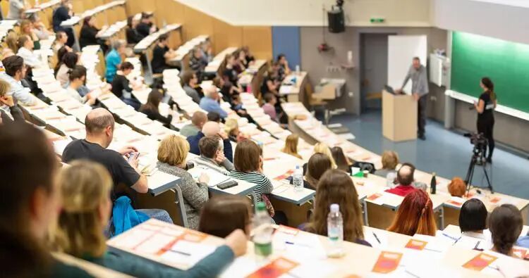 谁才是德国“最丑”大学？德国网友吵翻了天！