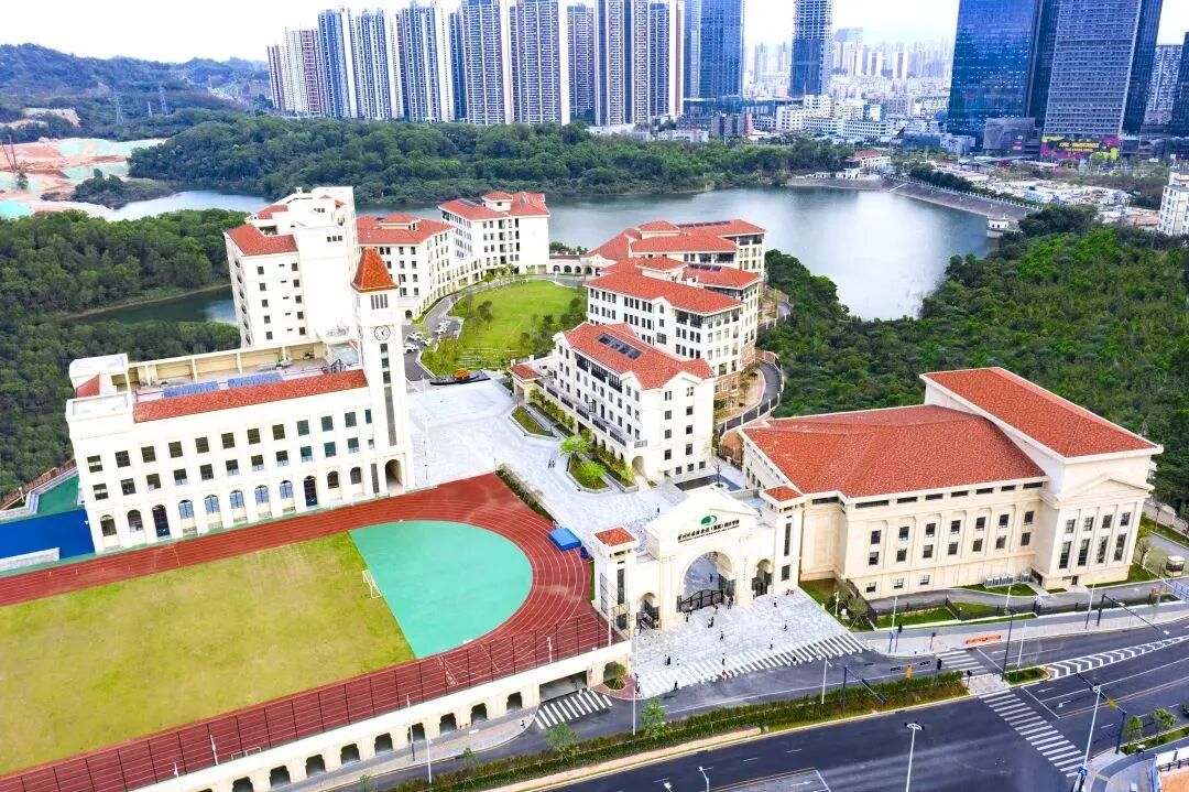 深外湾区学校SGA2025-2026学年春季插班及2026-2027学年秋季入学报名通道已经开启！