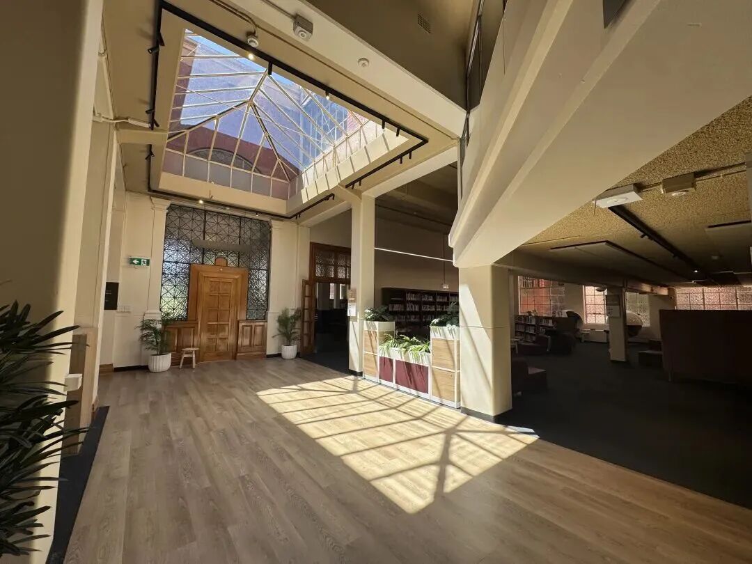 走进阿德莱德大学南澳最古老大学合并升级!六大热门学院凭什么成为26fall留学黑马?