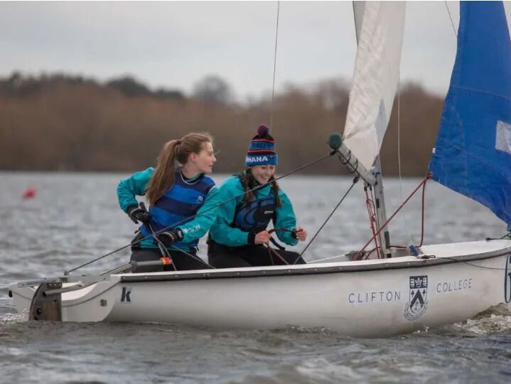 Clifton College | 诺贝尔奖获得者的摇篮,学术和体育全英领先 Clifton College | 诺贝尔奖获得者的摇篮,学术和体育全英领先