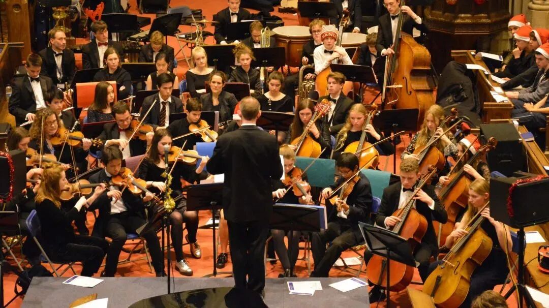 Clifton College | 诺贝尔奖获得者的摇篮,学术和体育全英领先 Clifton College | 诺贝尔奖获得者的摇篮,学术和体育全英领先