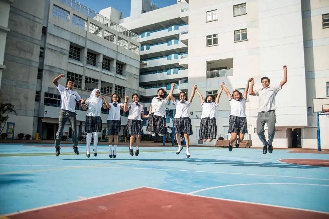 新晋IB黑马—保良局颜宝铃书院，双轨直资名校，26-27学年中一现可申请！