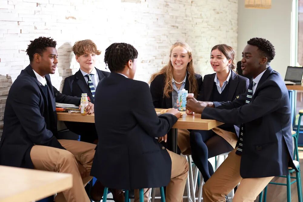 Eastbourne College|Tatler评为全英最佳校园设施的顶级寄宿名校,学术领先,网球闻名 Eastbourne College|Tatler评为全英最佳校园设施的顶级寄宿名校,学术领先,网球闻名