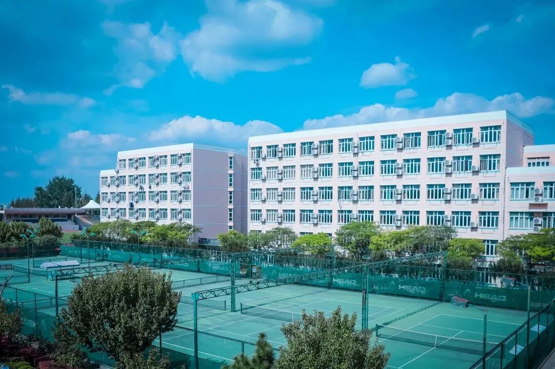 上海徐汇国际学校 | 民办位育中学国际部！