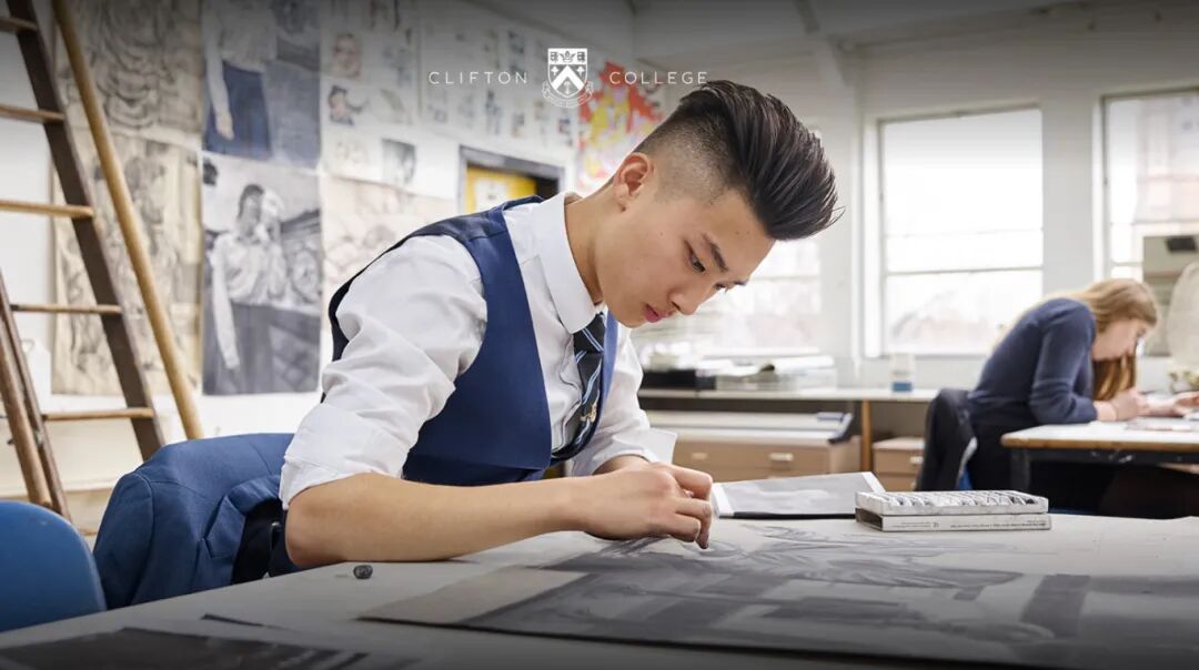 Clifton College | 诺贝尔奖获得者的摇篮,学术和体育全英领先 Clifton College | 诺贝尔奖获得者的摇篮,学术和体育全英领先