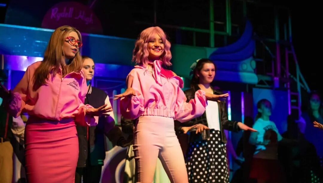 Cheltenham College | 拉格比联盟成员校，首个获得维多利亚十字勋章的英国名校，以体育传统闻名