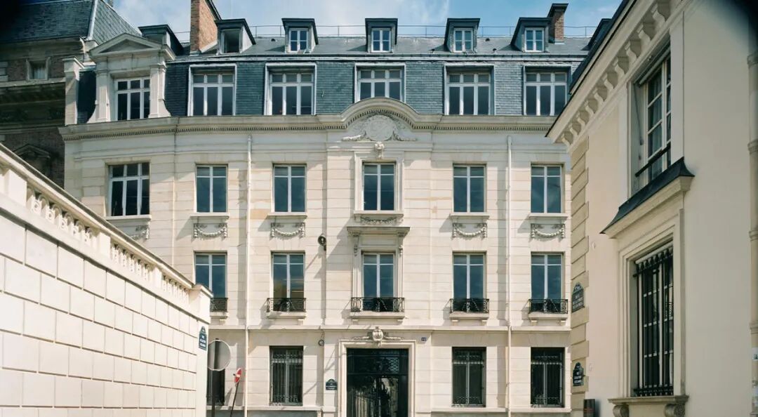 ESMOD时装学院：2年制硕士国际时尚与奢侈品发展 - RNCP 7级