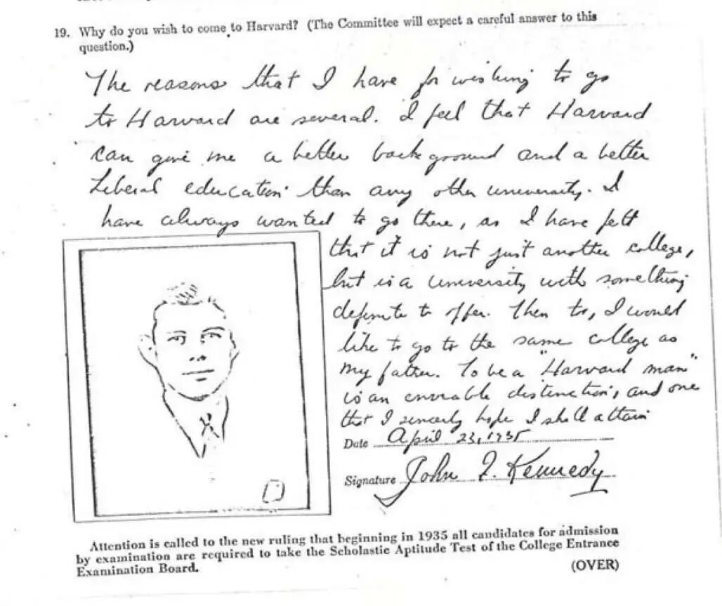 招生官说：我的目光不在「你有多会写」，而在「你是谁」