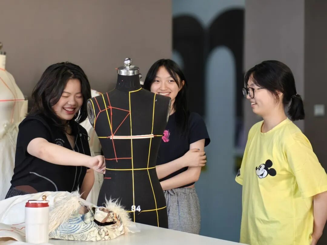 【时尚设计】时尚创意总监招募啦!从0完成你的时尚品牌成衣与珠宝设计制作 【时尚设计】时尚创意总监招募啦!从0完成你的时尚品牌成衣与珠宝设计制作