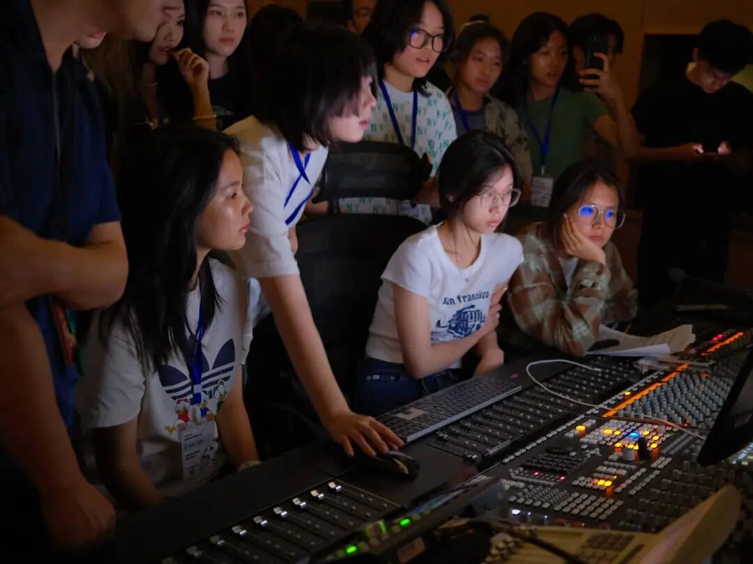 【传媒实践】世界传媒500强参访,上海人民广播电台传媒实践营限量招募 【传媒实践】世界传媒500强参访,上海人民广播电台传媒实践营限量招募