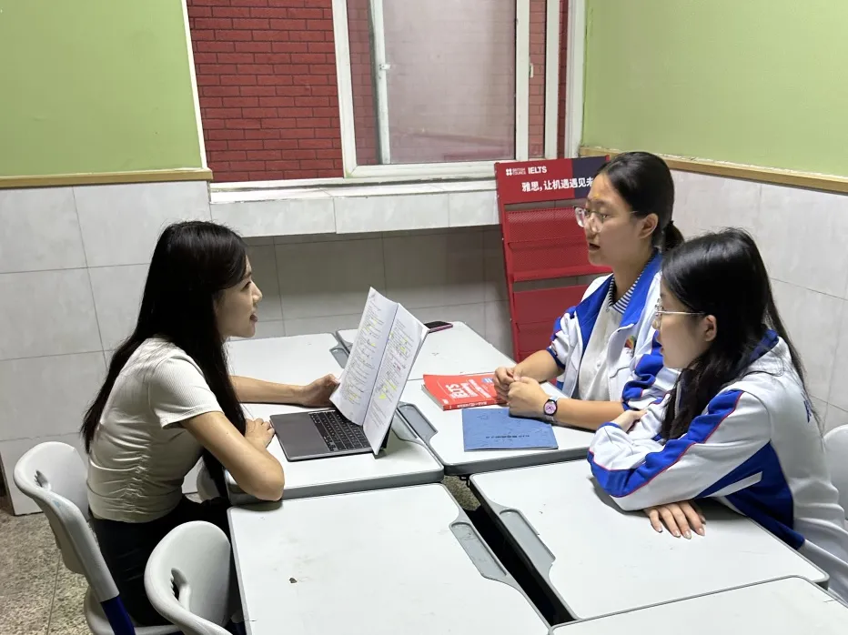 成都公办国际部｜成都七中万达国际部2026年春季招生简章！12月13日开放日报名中！