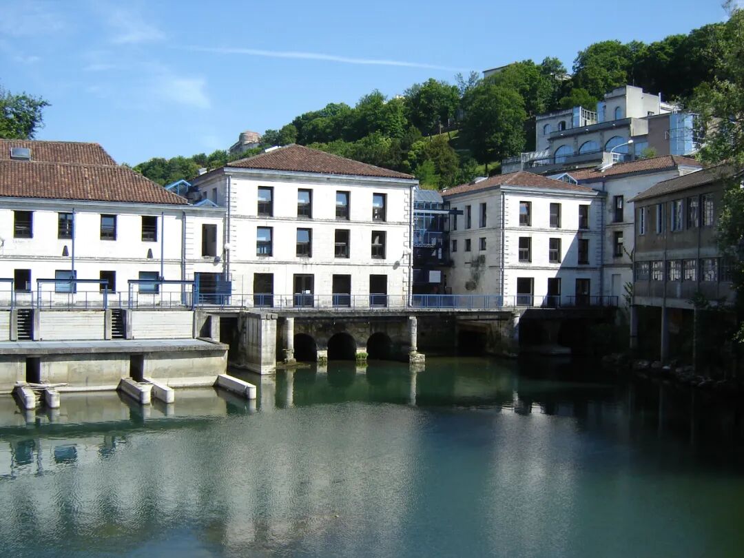 EESI欧洲高等影像学院：2年制硕士国家文凭 DNSEP 艺术-漫画专业 / 昂古莱姆校区