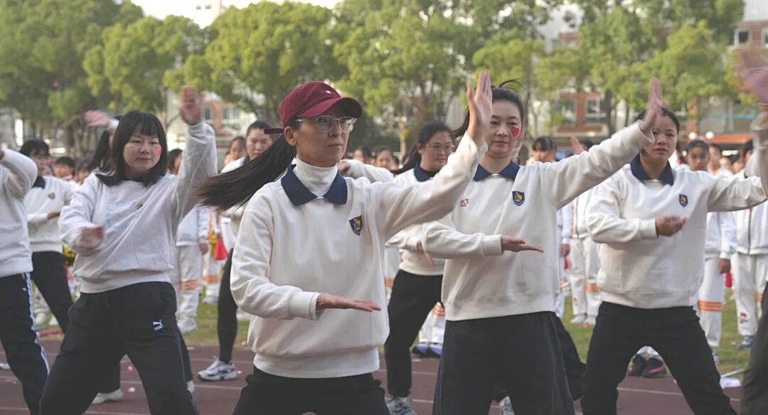 非遗瑰宝 活力少年!金苹果小学运动会超燃瞬间 非遗瑰宝 活力少年!金苹果小学运动会超燃瞬间