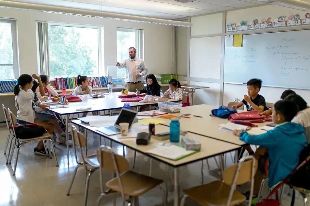 这7所热门夏校一开闸就秒空 想上车必须赶早！