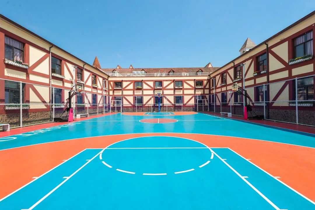 Leighton | 上海励滕伯克曼2026年春季招生简章 Leighton | 上海励滕伯克曼2026年春季招生简章