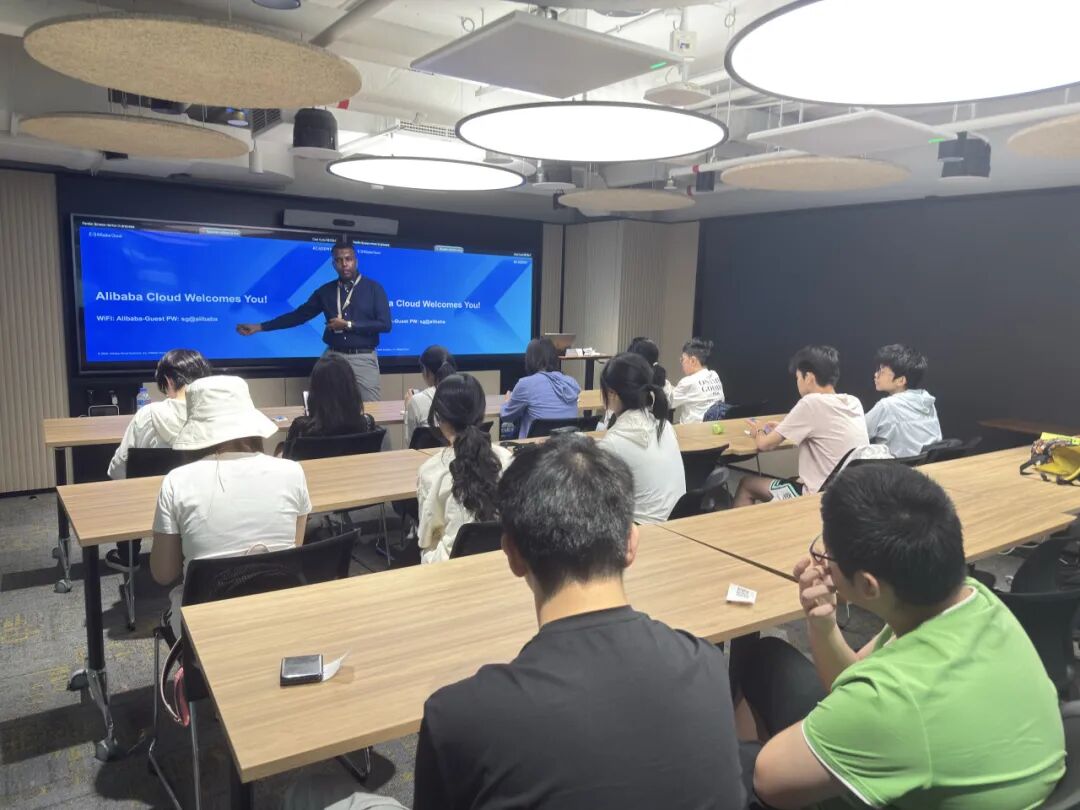 阿思丹国际菁英计划报名中！英欧澳新日五大项目地任你选，有机会获得UCAS 认证 buff！