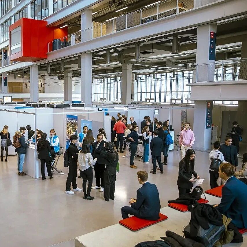 EMLYON里昂高商1/2年制英授硕士：数据科学与人工智能（国家文凭） -  巴黎校区